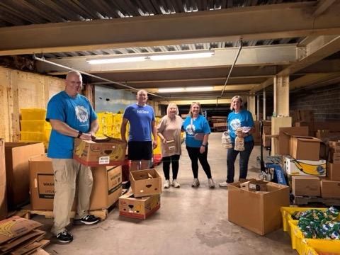 4-Day-of-Service-Bennett-Mike-Hill-Ellen-Tawnya-Nancy